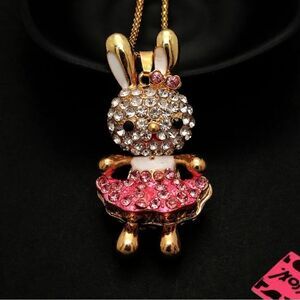 Adorable Cute Pink Crystal Bow Rabbit Skirt Pendant NWOT
